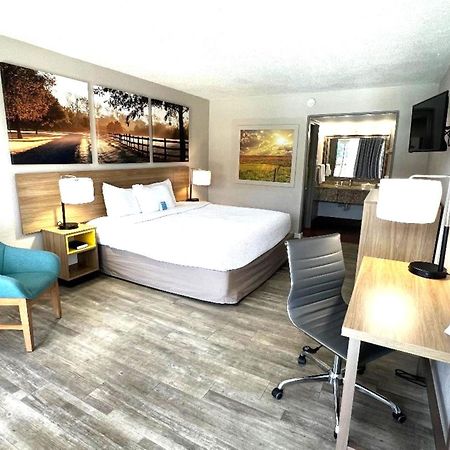 Days Inn By Wyndham Wildwood I-75 Kültér fotó