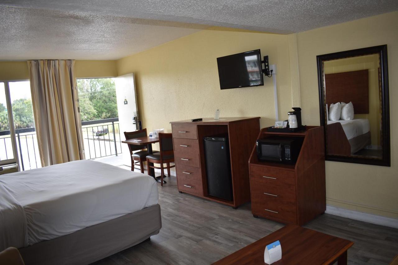 Days Inn By Wyndham Wildwood I-75 Kültér fotó