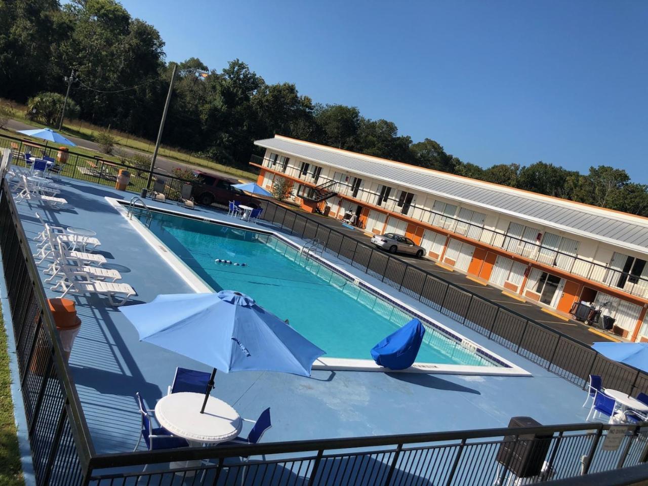 Days Inn By Wyndham Wildwood I-75 Kültér fotó